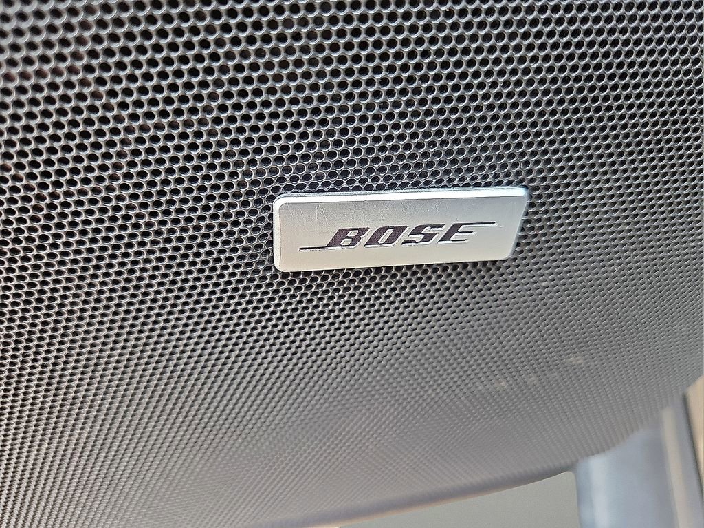 Used 2023 Cadillac XT5 Luxury w/ LPO, Floor Liner Package FWD image 21