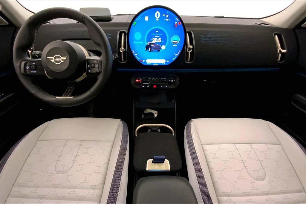 Certified 2025 MINI Cooper Countryman S image 16