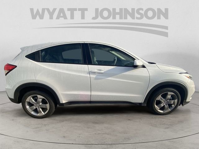 Used 2019 Honda HR-V LX image 11