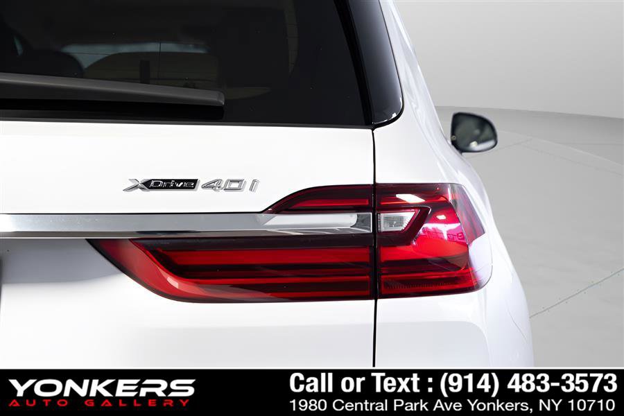 Used 2022 BMW X7 xDrive40i w/ Executive Package image 84
