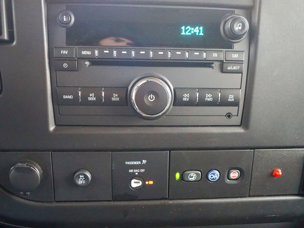 Used 2020 Chevrolet Express 2500 w/ Driver Convenience Package image 19