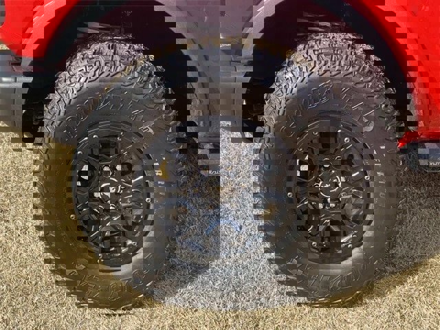 Used 2023 Ford Bronco Wildtrak image 45