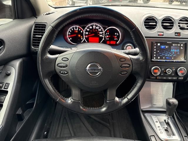 Used 2010 Nissan Altima 2.5 SL w/ SL Pkg FWD image 14