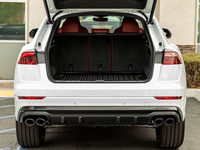 New 2026 Audi SQ8 Premium Plus AWD/4WD image 30