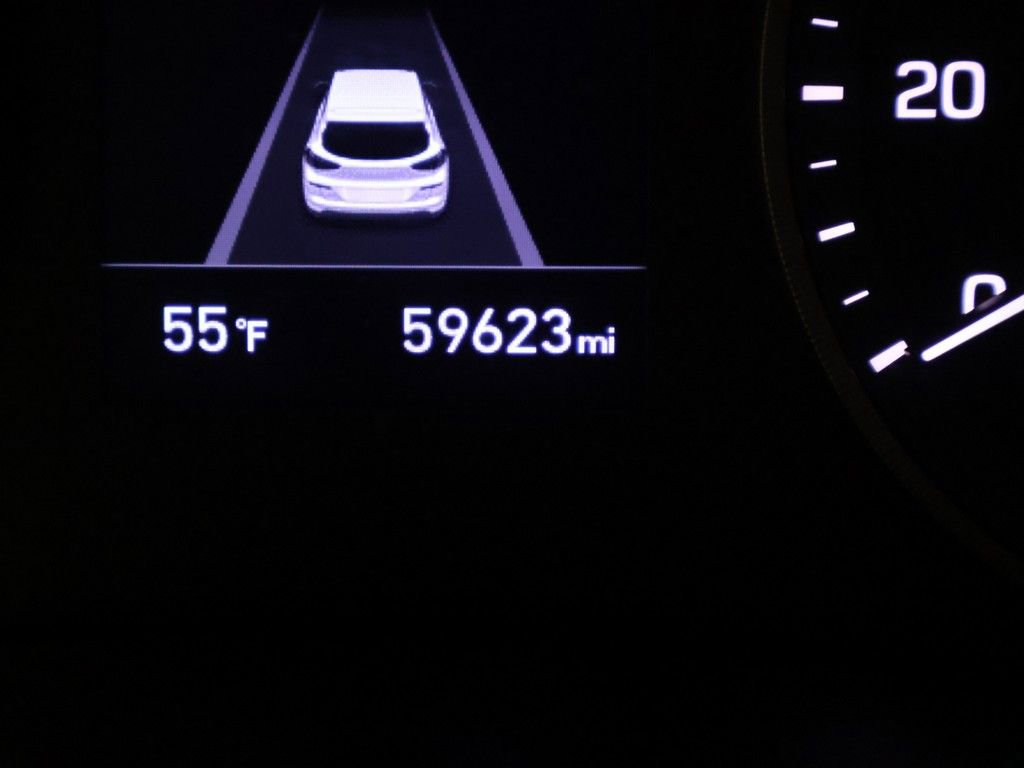 Used 2020 Hyundai Tucson SE image 32