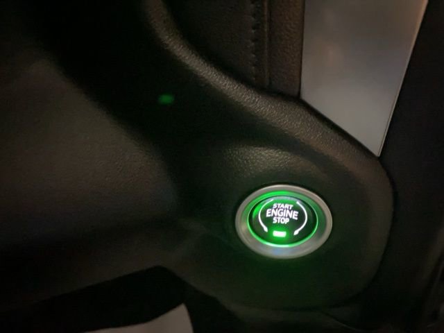 Used 2022 Chevrolet Silverado 2500 LT w/ Convenience Package image 17