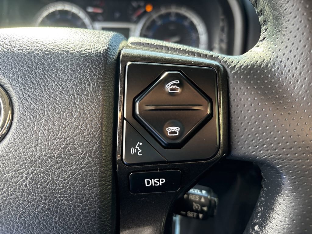 Used 2019 Toyota 4Runner TRD Off-Road image 15
