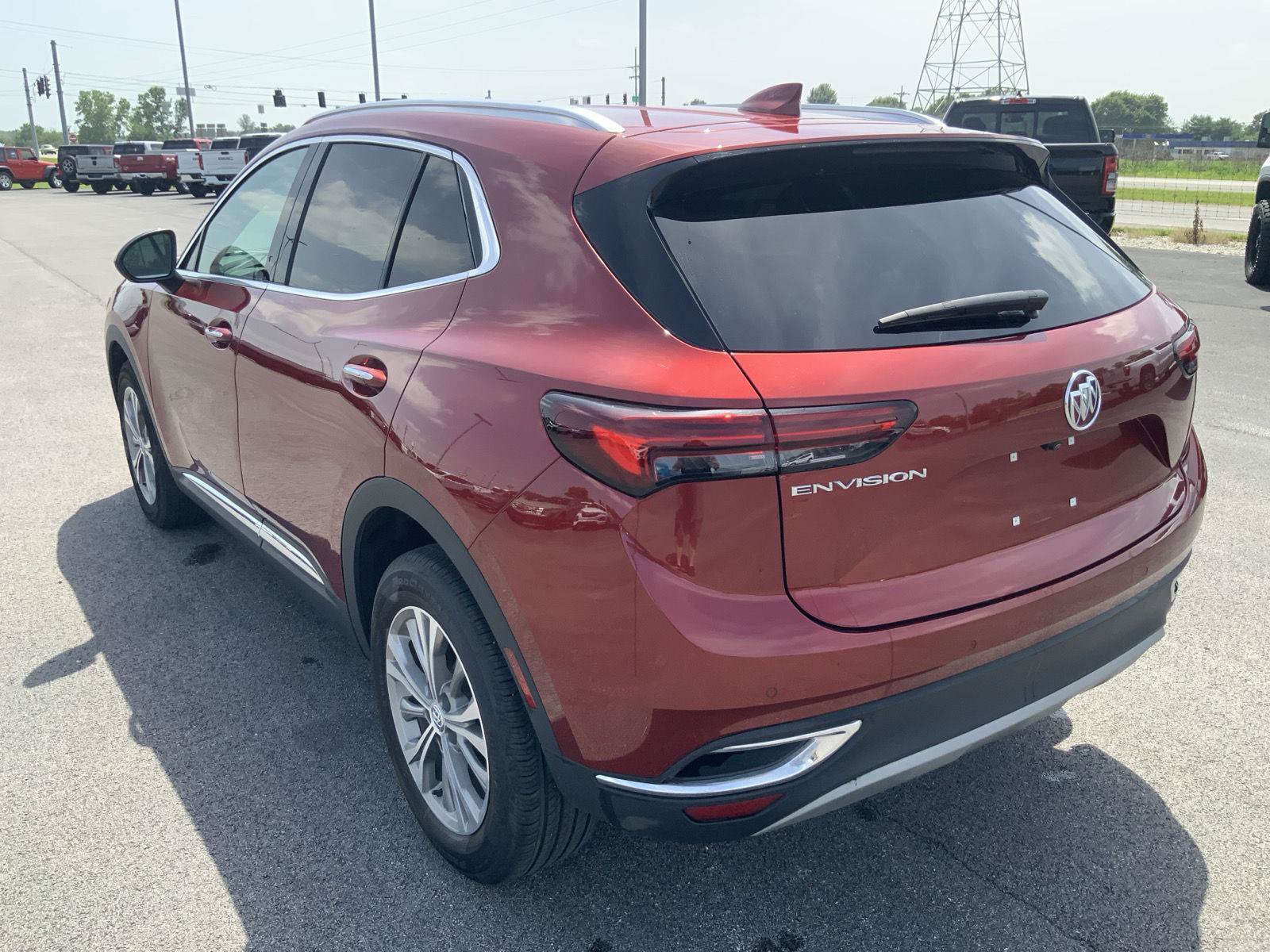 Used 2023 Buick Envision Preferred FWD image 8