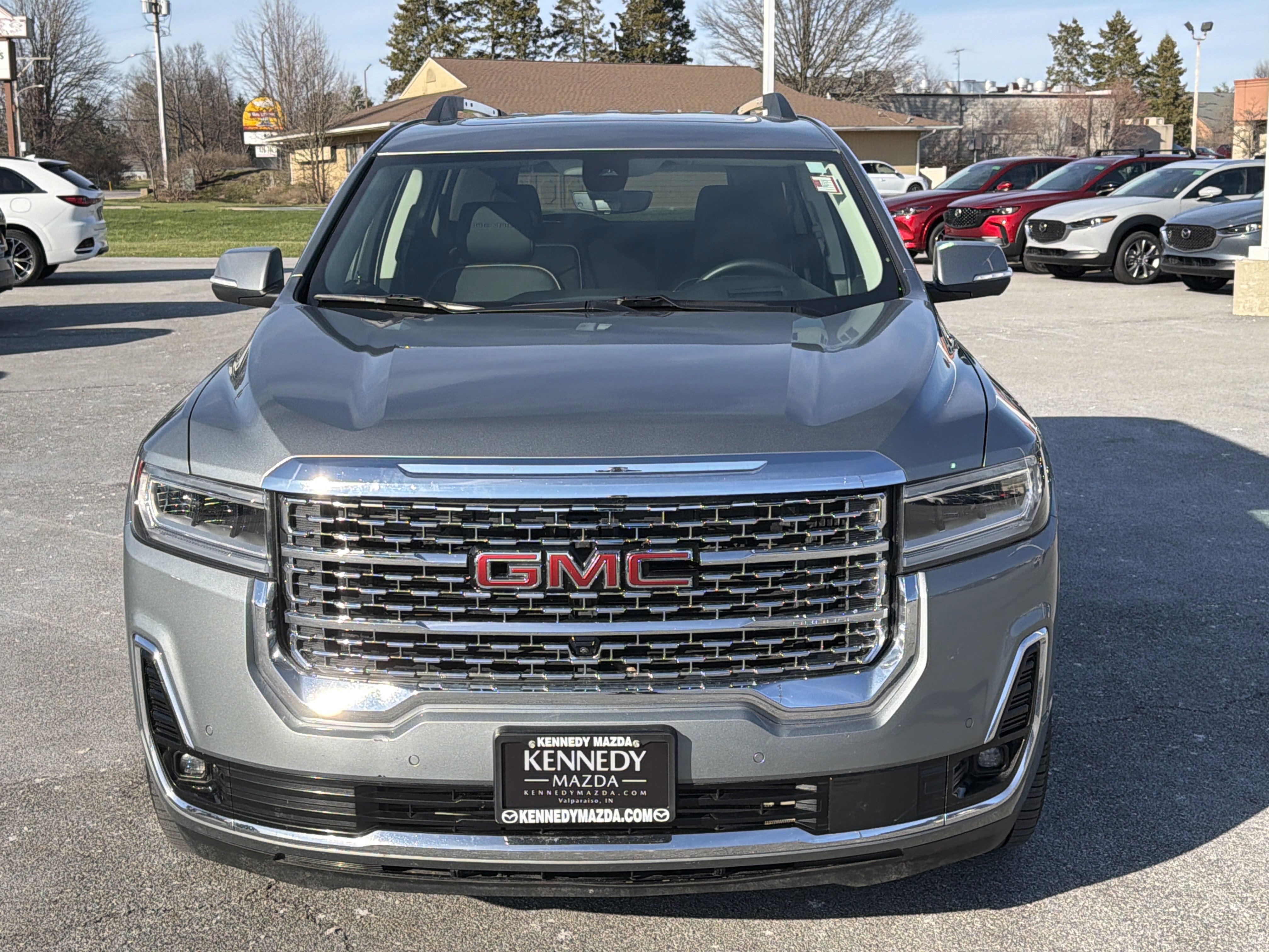 Used 2023 GMC Acadia Denali w/ Denali Technology Package image 8