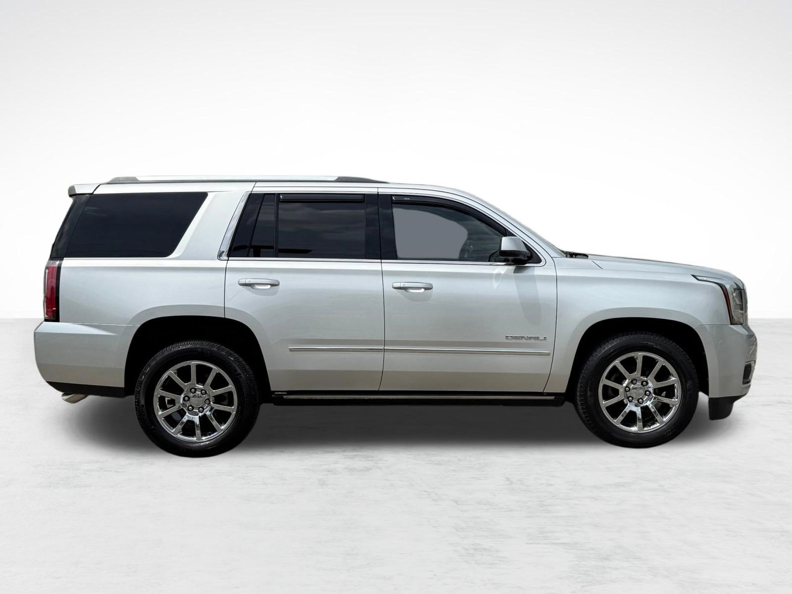 Used 2016 GMC Yukon Denali w/ Open Road Package image 7