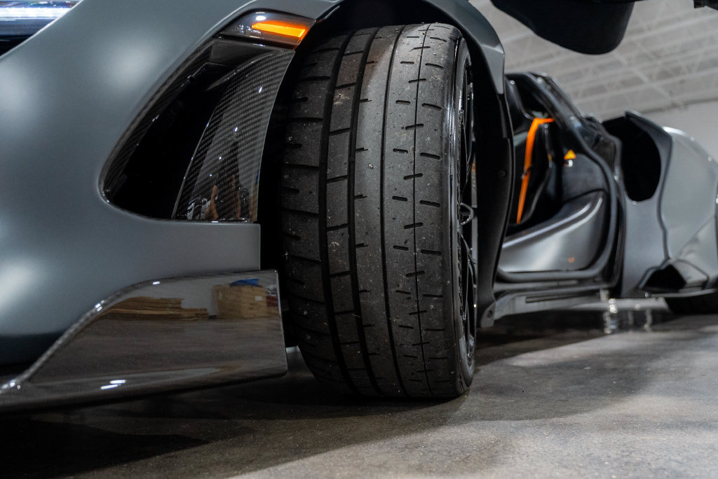 Used 2021 McLaren 765LT RWD image 82