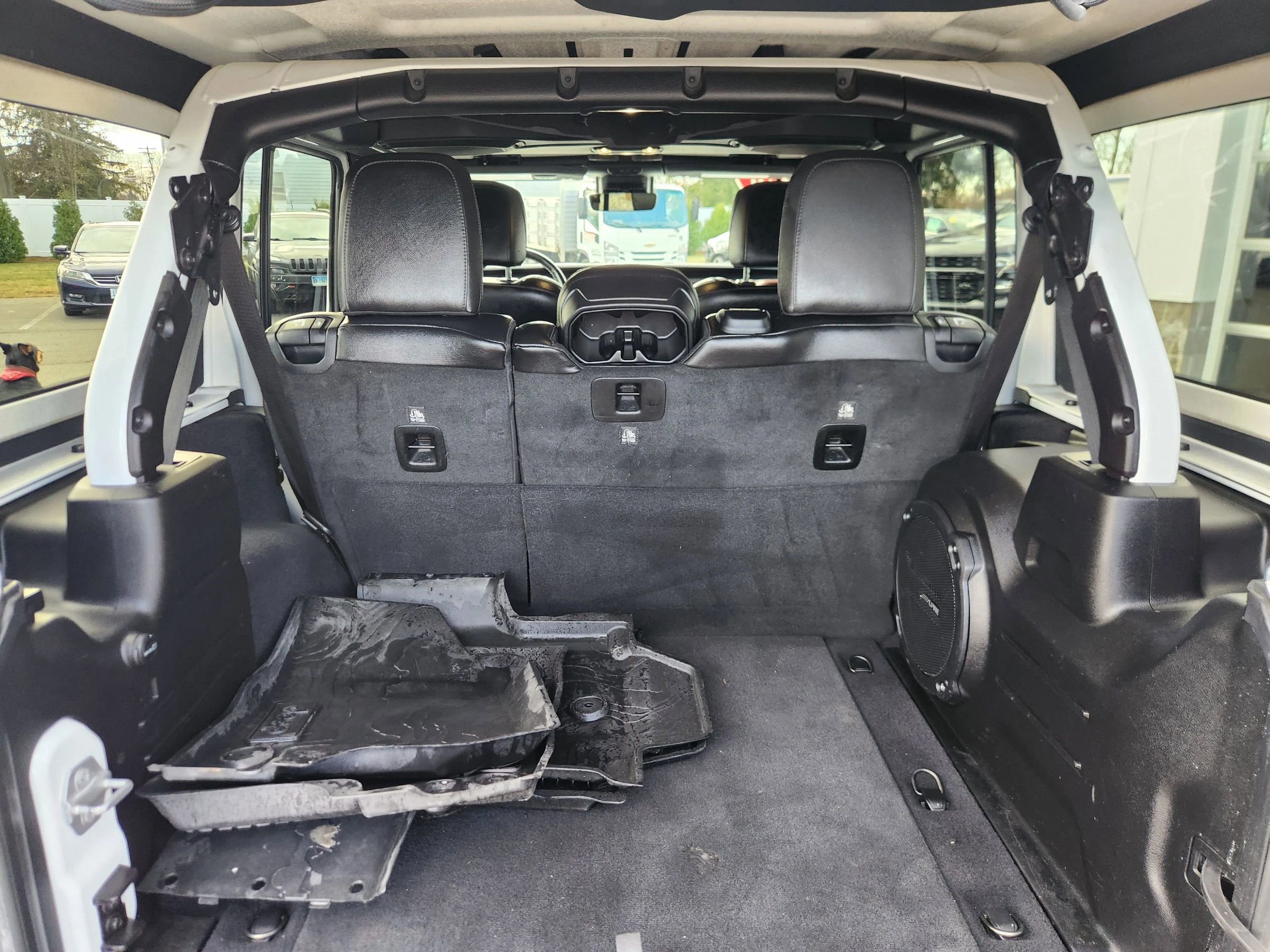 Used 2019 Jeep Wrangler Unlimited Sahara w/ Dual Top Group image 47