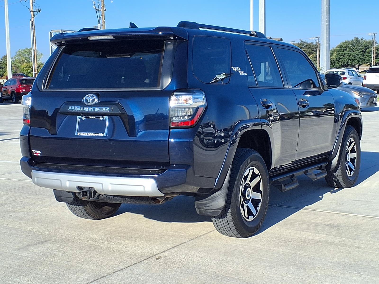 Used 2022 Toyota 4Runner TRD Off-Road Premium w/ Moonroof Package AWD/4WD image 9