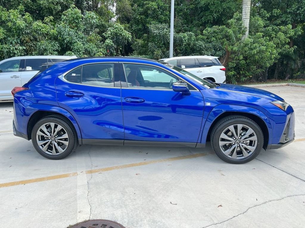 Certified 2023 Lexus UX 250h F Sport image 8