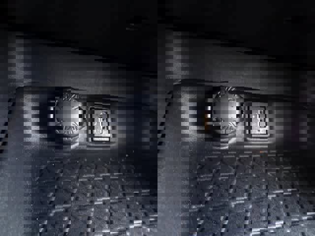 Used 2023 Toyota RAV4 XLE image 15