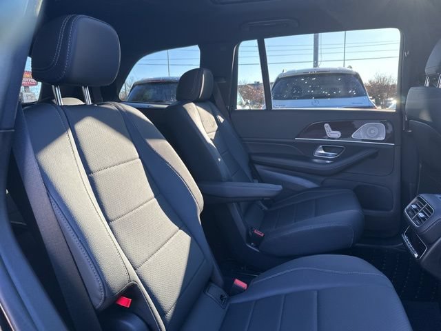 Certified 2025 Mercedes-Benz GLS 450 4MATIC image 26