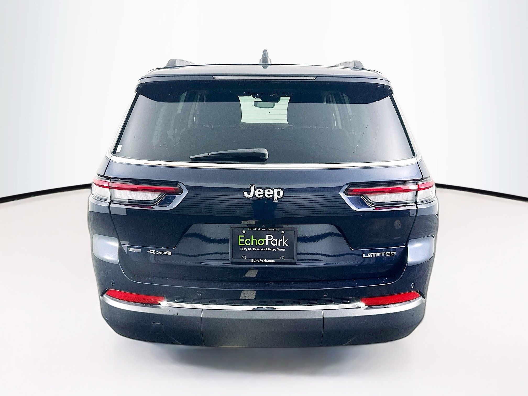 Used 2023 Jeep Grand Cherokee L Limited w/ Trailer Tow Group (B) AWD/4WD image 7