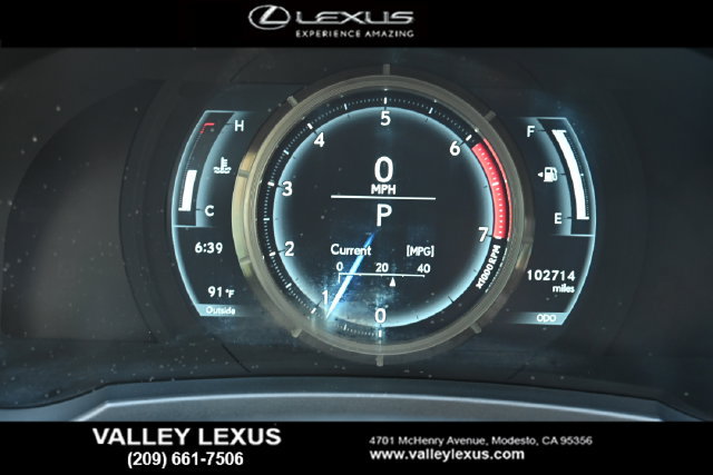 Used 2017 Lexus IS 200t F Sport w/ F Sport Package RWD image 11