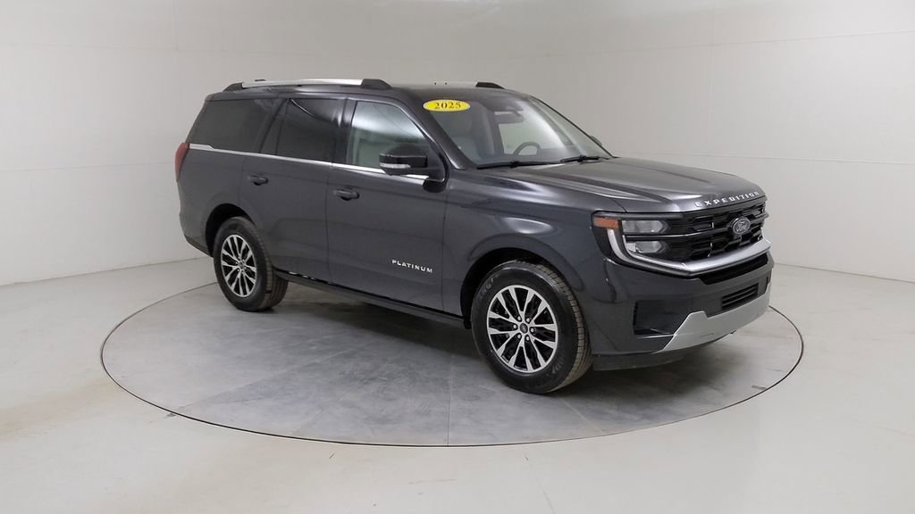 Certified 2025 Ford Expedition Platinum AWD/4WD image 13