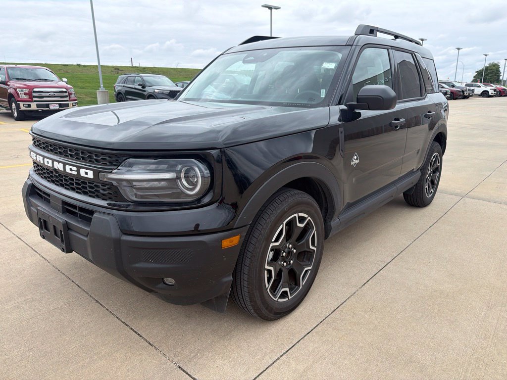 Used 2026 Ford Bronco Sport Outer Banks AWD/4WD image 7