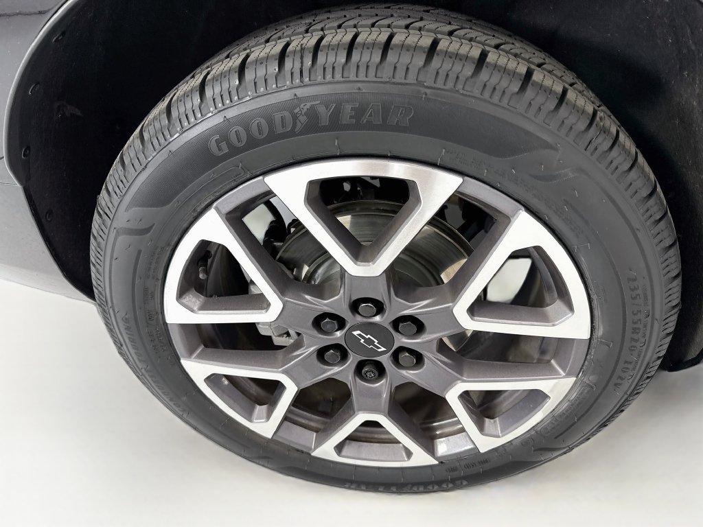 Used 2023 Chevrolet Blazer RS FWD image 32