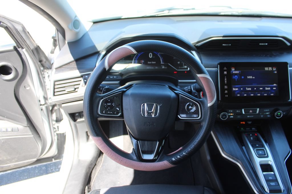 Used 2021 Honda Clarity Plug-In Hybrid image 16