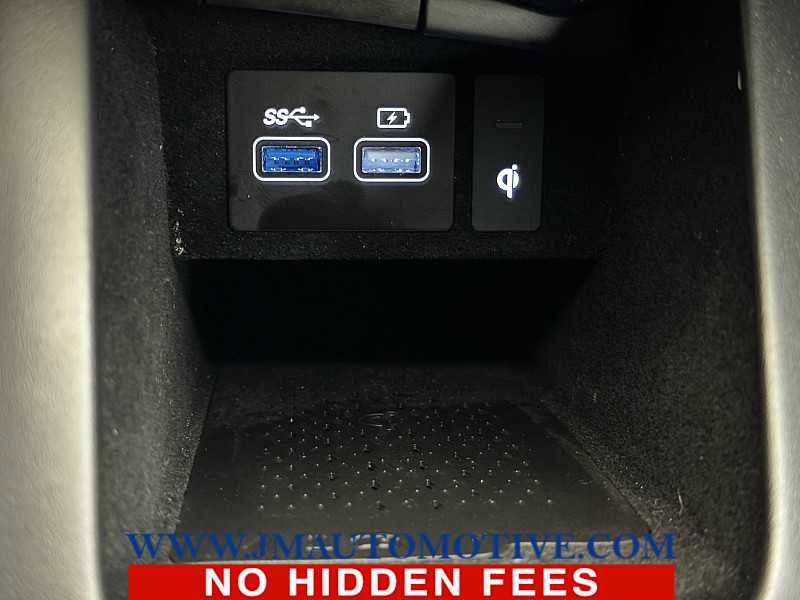 Used 2023 Genesis GV70 2.5T w/ Select Package image 40