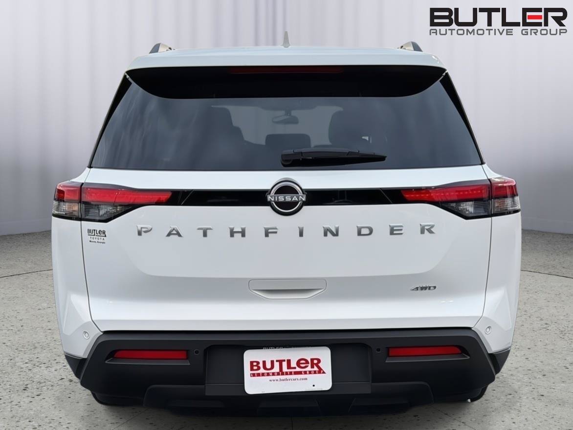 Used 2025 Nissan Pathfinder SV AWD/4WD image 5