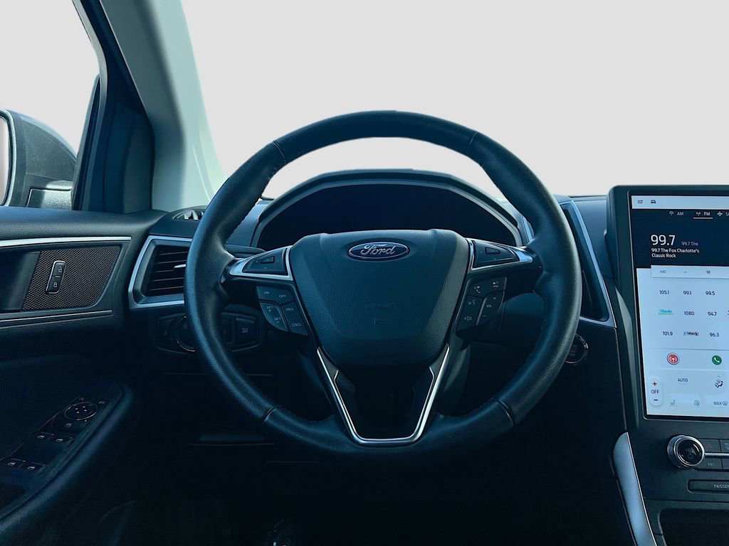 Used 2024 Ford Edge SEL image 22