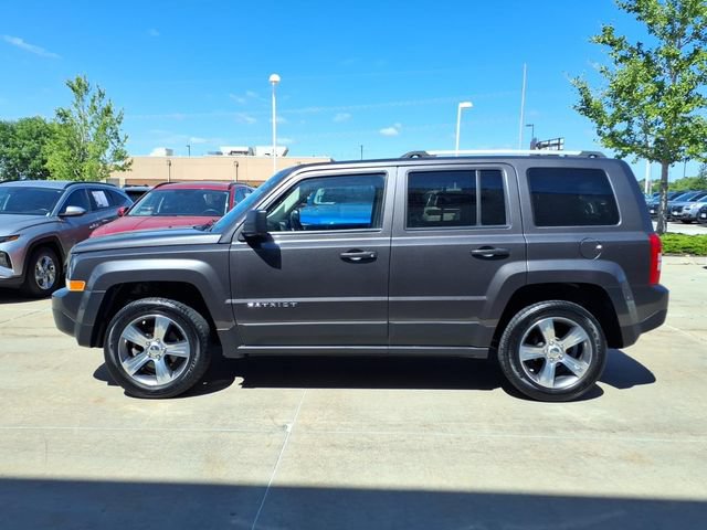 Used 2017 Jeep Patriot 4WD image 9