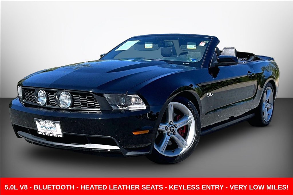 Used 2012 Ford Mustang GT Premium w/ Electronics Pkg RWD image 3