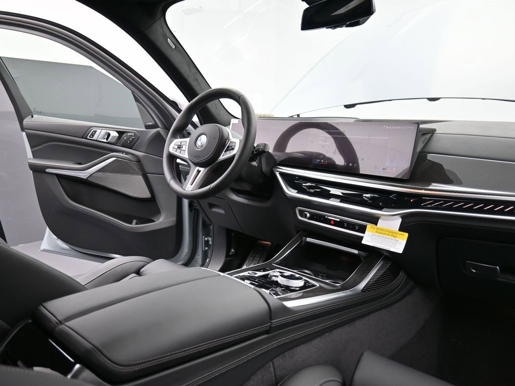 New 2026 BMW X7 M60i w/ Executive Package image 31