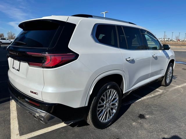Used 2024 GMC Acadia Denali image 6