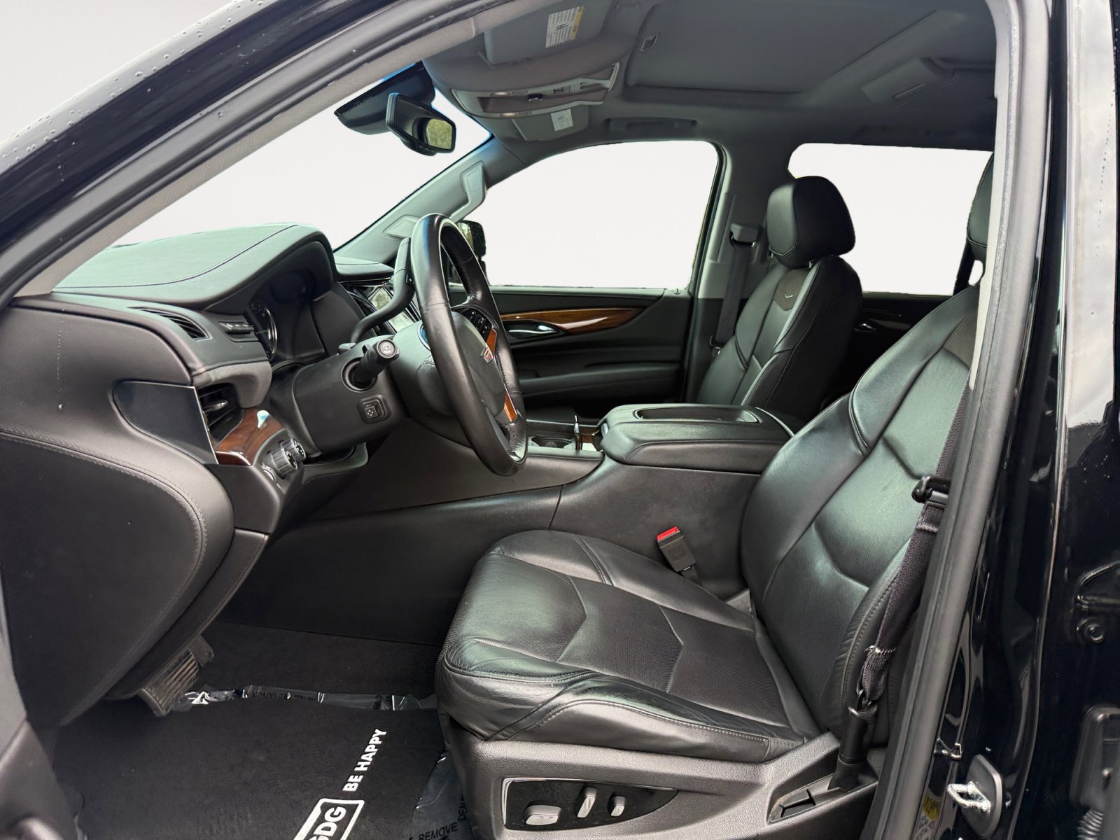 Used 2016 Cadillac Escalade Premium image 10