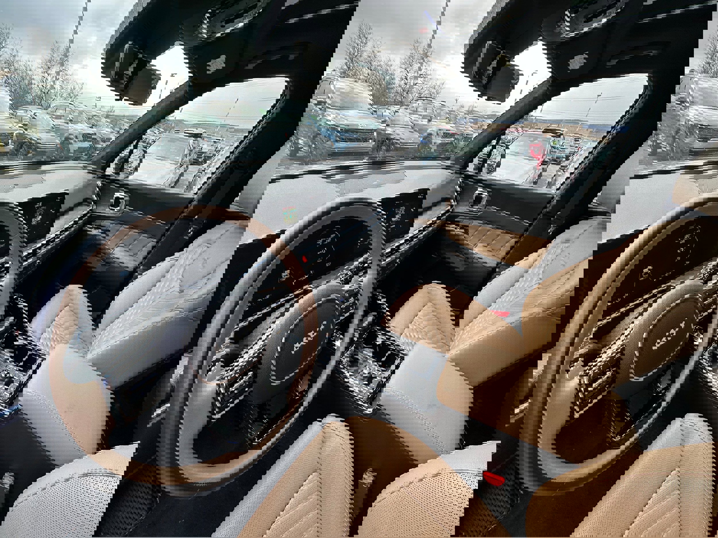 Used 2025 Kia Sorento SX Prestige w/ Olive Brown Leather Package image 44