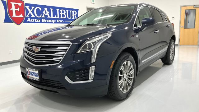 Used 2017 Cadillac XT5 Luxury w/ Driver Awareness Package FWD image 11