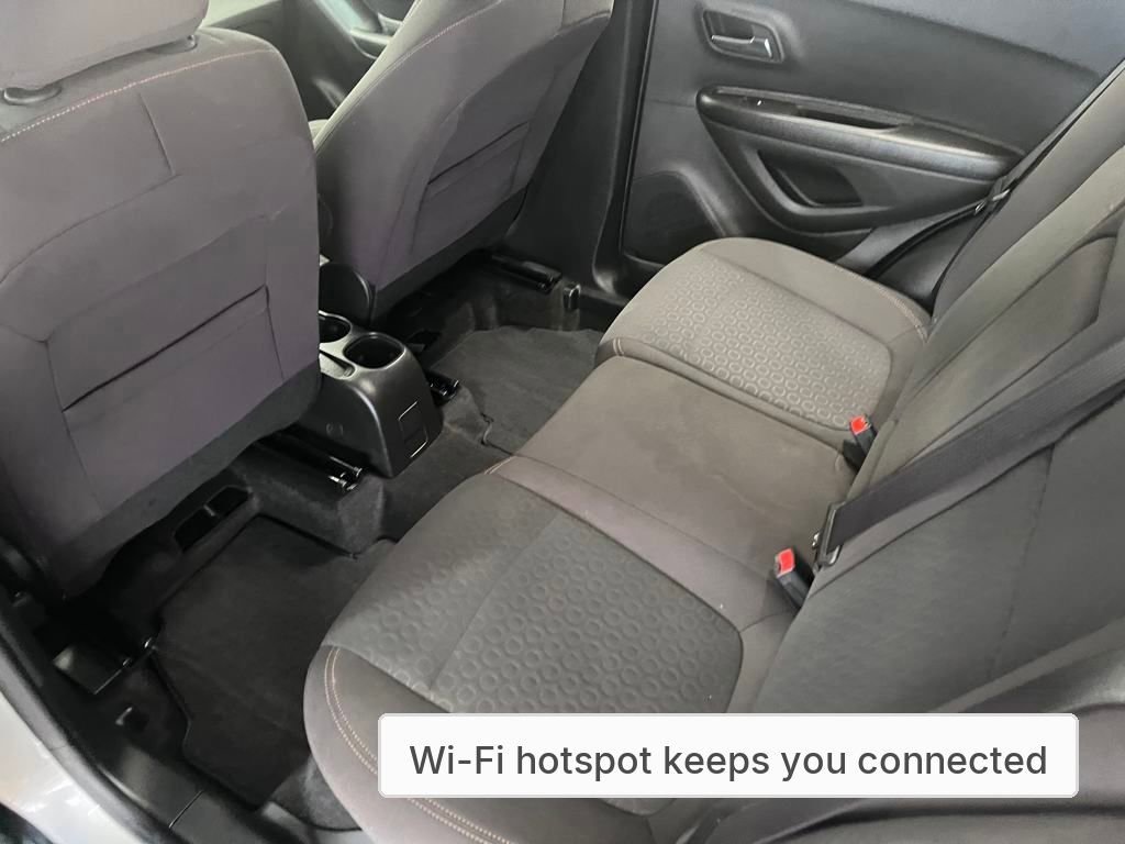 Used 2022 Chevrolet Trax LS w/ Tint and Cruise Package image 36