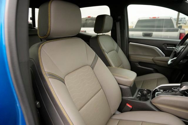 Used 2023 Chevrolet Colorado ZR2 w/ ZR2 Convenience Package III image 19