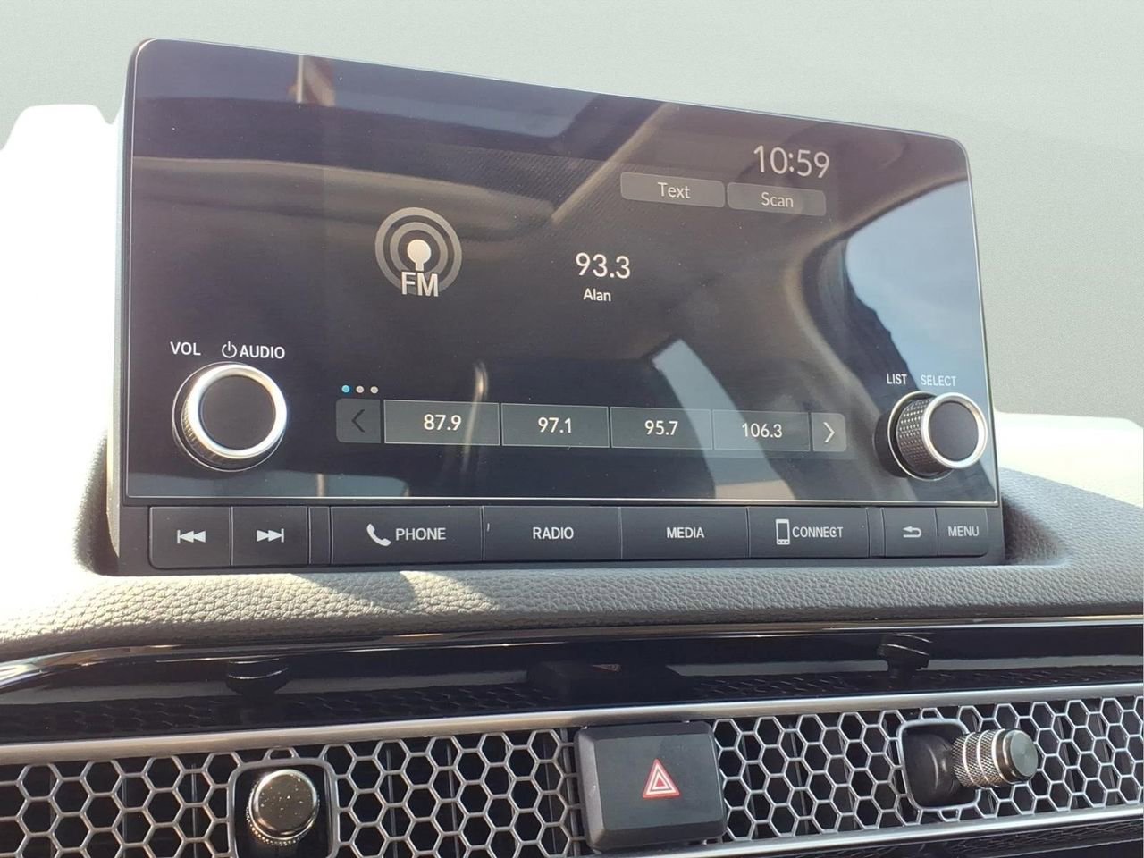 Used 2023 Honda Civic EX image 17