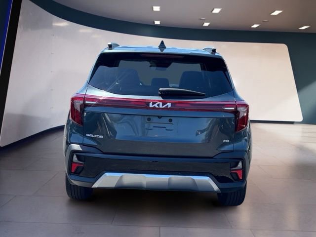 Certified 2024 Kia Seltos EX AWD/4WD image 4