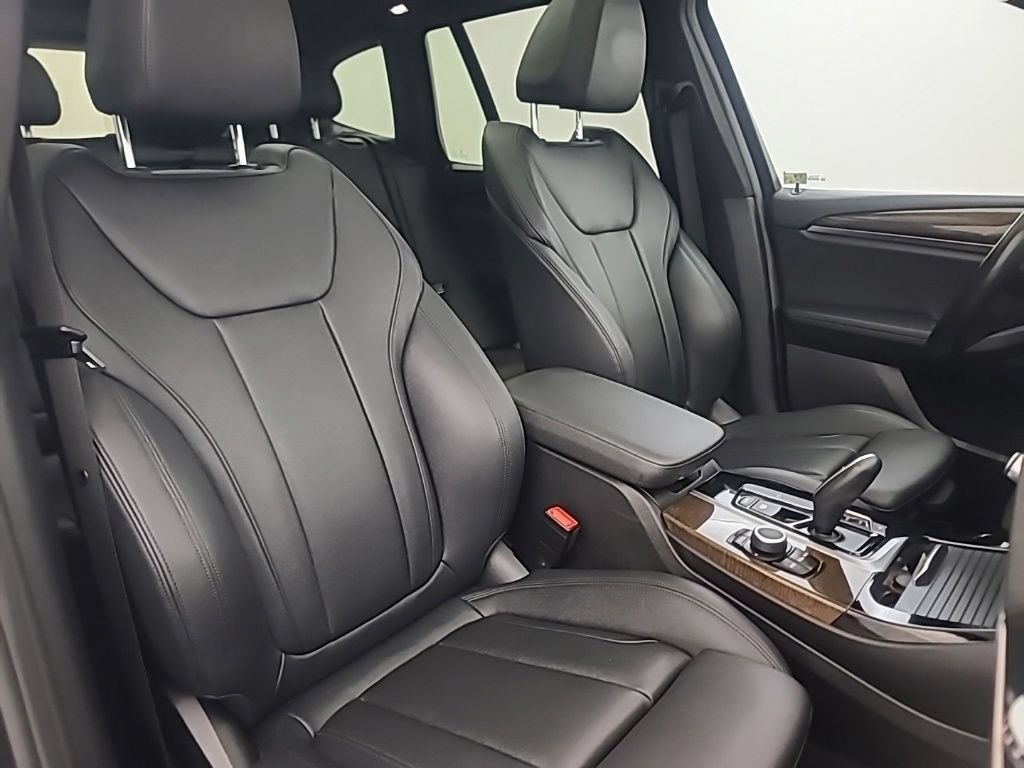 Used 2018 BMW X3 xDrive30i w/ Convenience Package AWD/4WD image 16