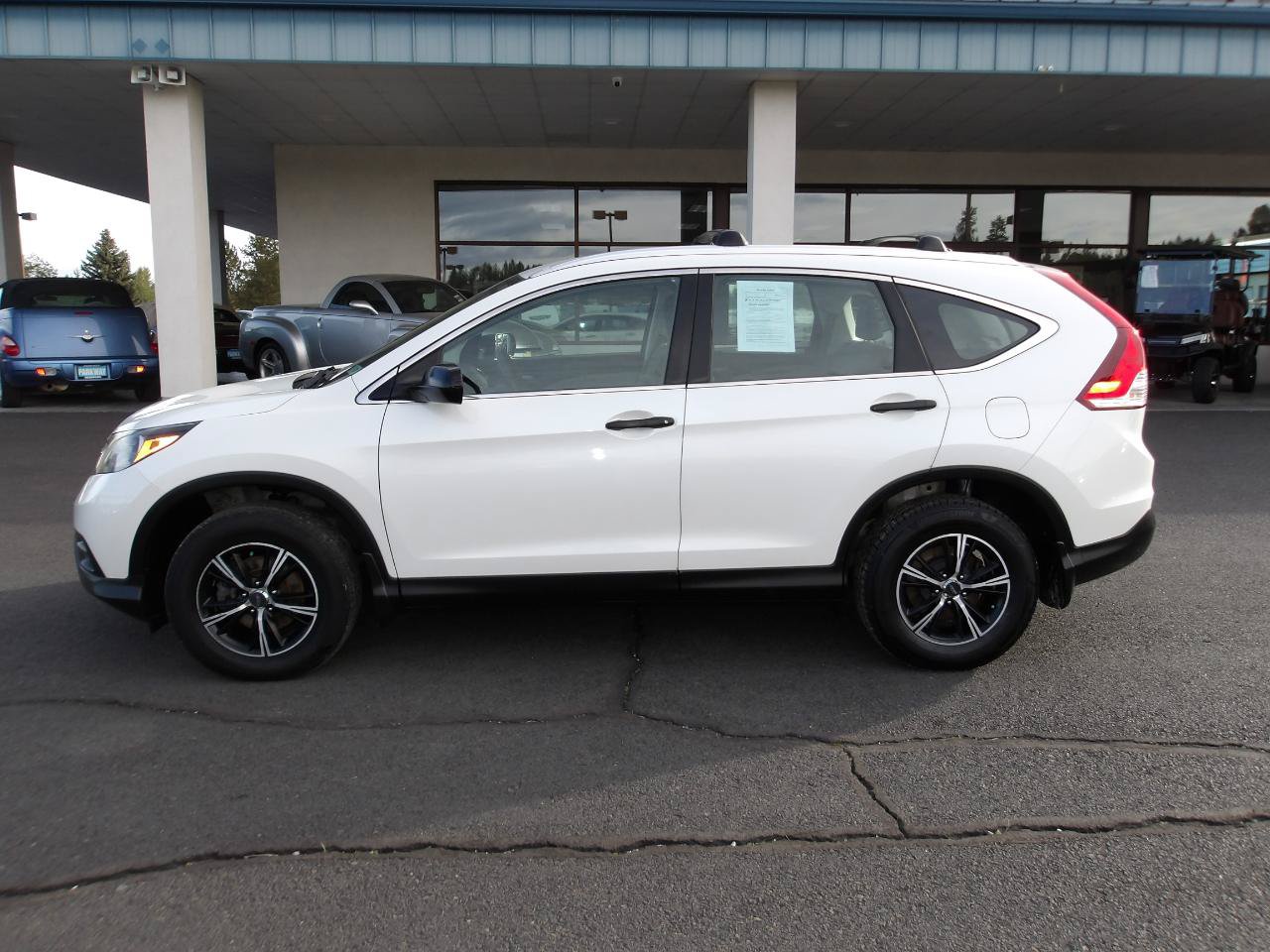 Used 2014 Honda CR-V LX image 2