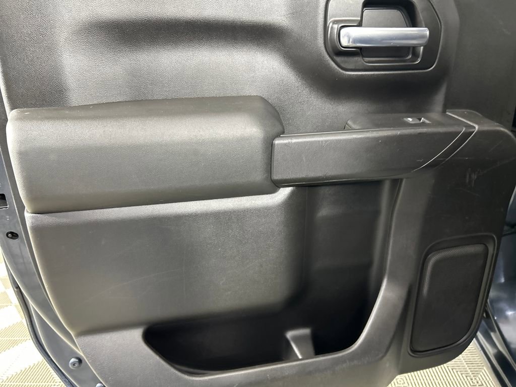 Used 2020 Chevrolet Silverado 1500 LT image 18