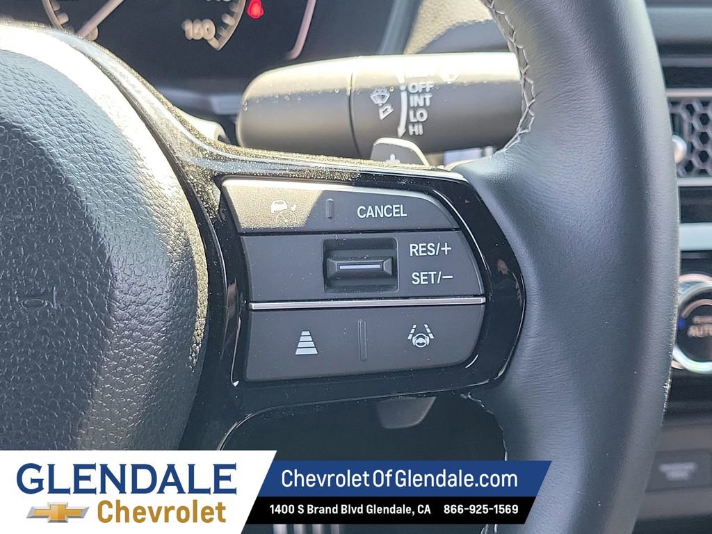 Used 2025 Honda Civic Sport image 32