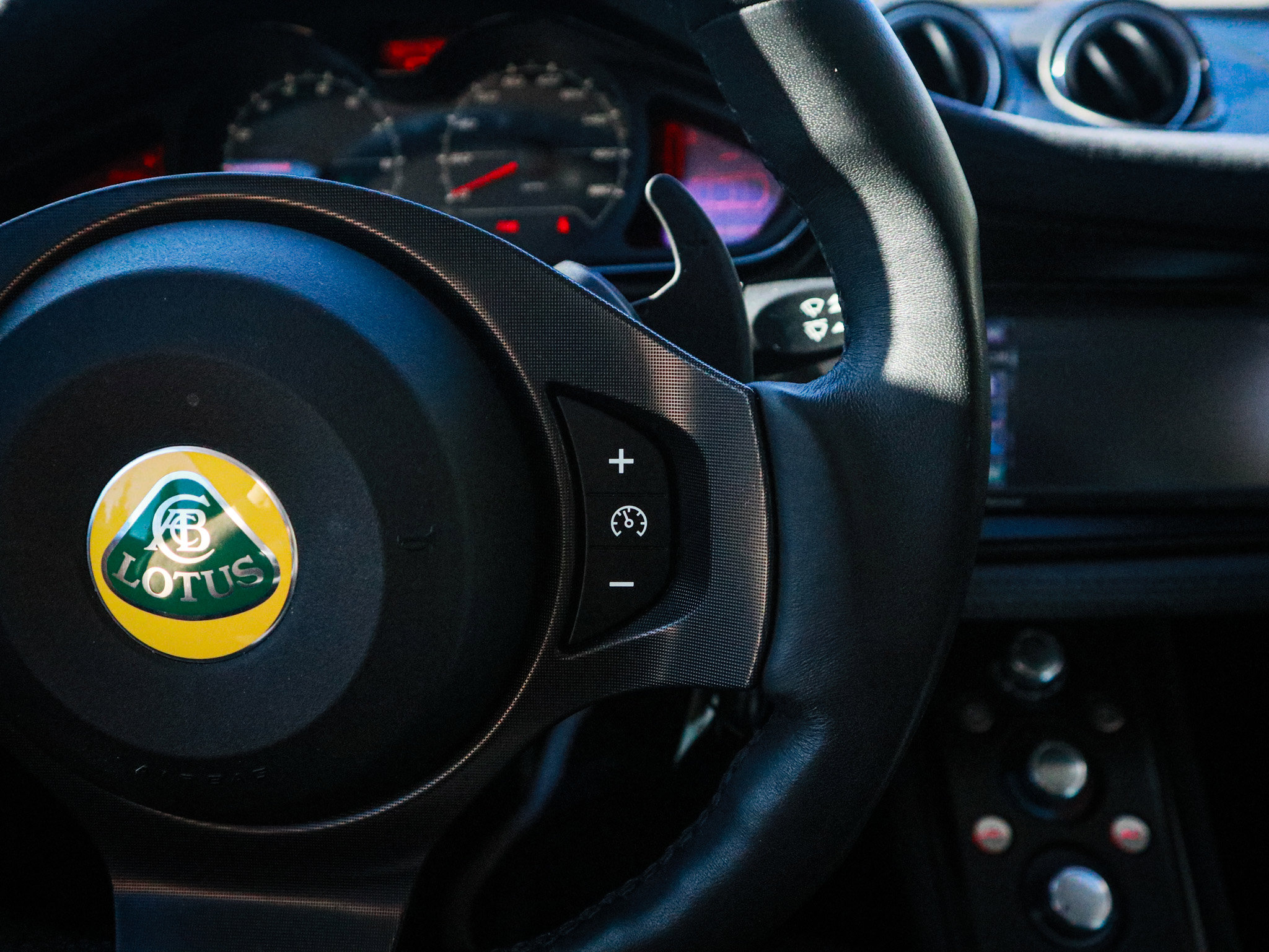 Used 2013 Lotus Evora S image 20