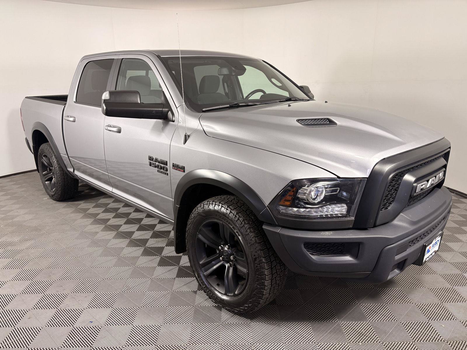 Used 2022 RAM 1500 Classic Warlock AWD/4WD image 10
