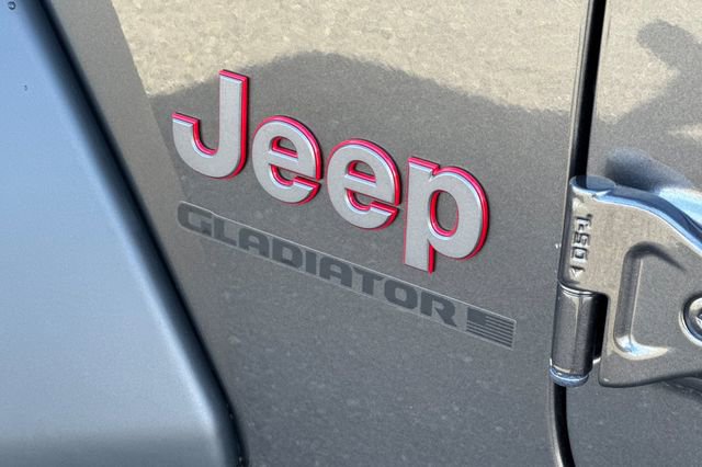 Used 2025 Jeep Gladiator Rubicon w/ Convenience Group image 51
