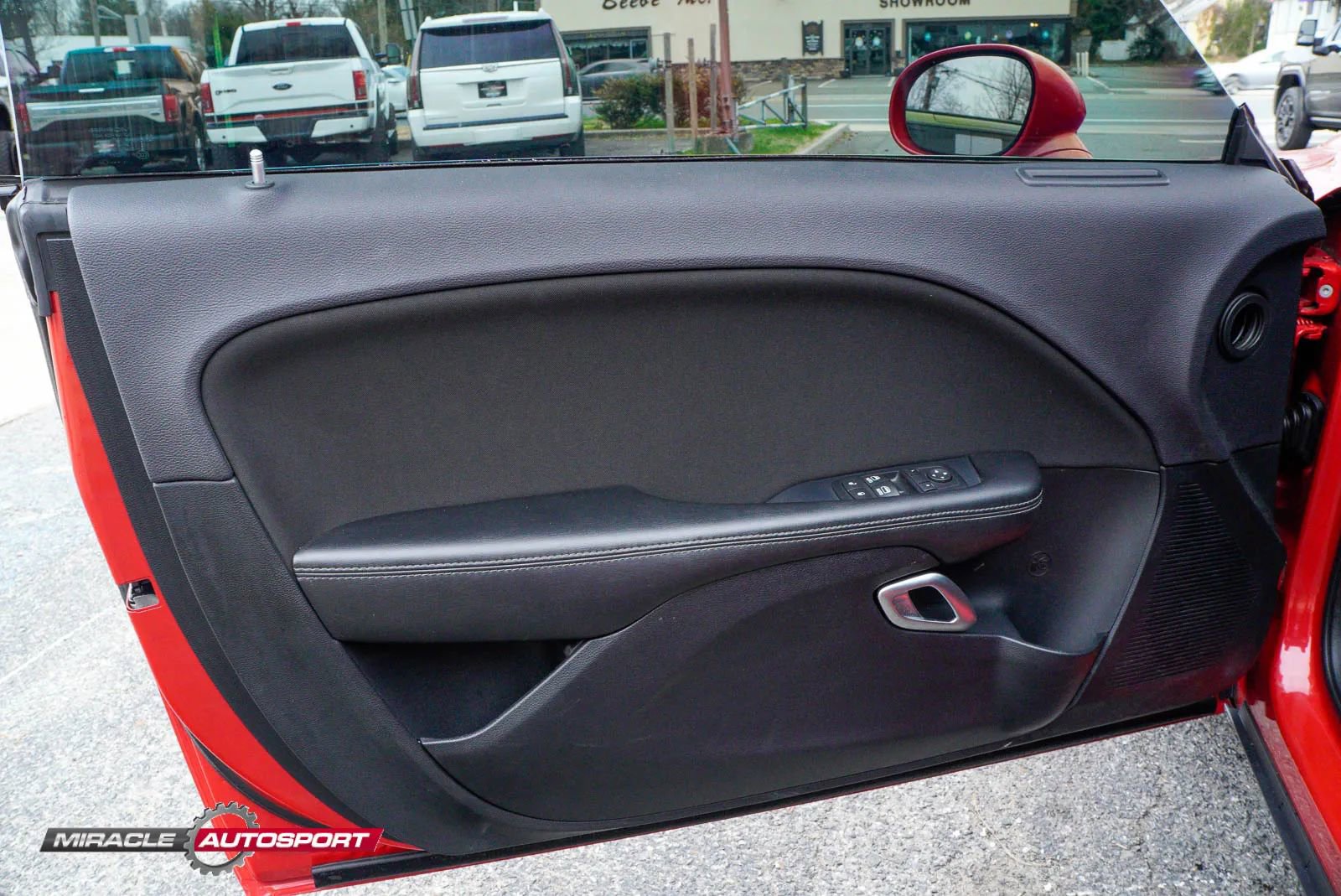 Used 2016 Dodge Challenger R/T w/ Blacktop Package image 15