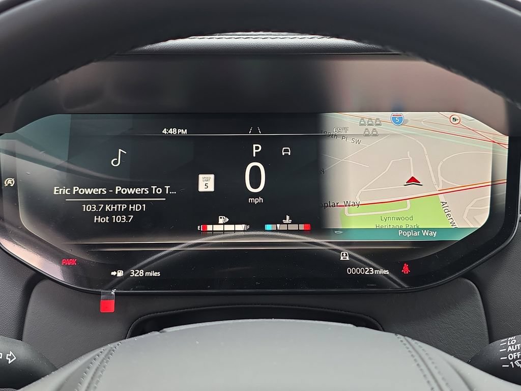 New 2026 Land Rover Range Rover Long Wheelbase Autobiography AWD/4WD image 19
