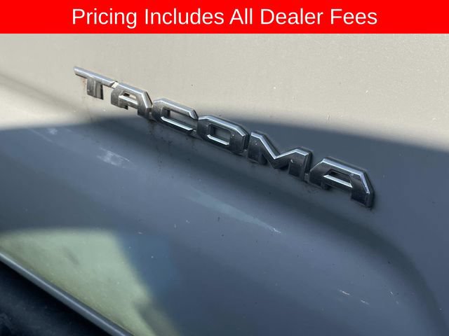 Used 2020 Toyota Tacoma TRD Sport AWD/4WD image 11